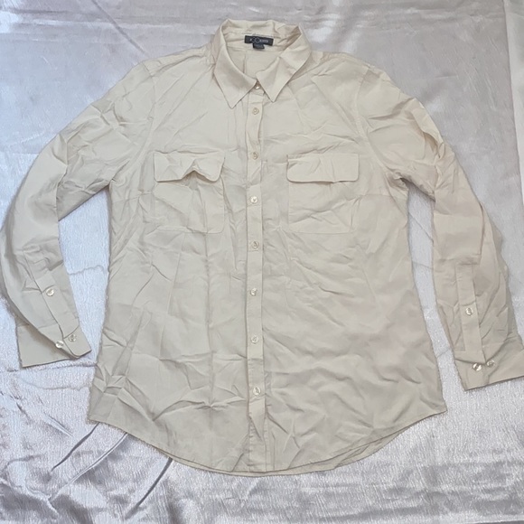 Go Silk Tops - ❗️final sale ❗️Off white women shirt 100 % silk large